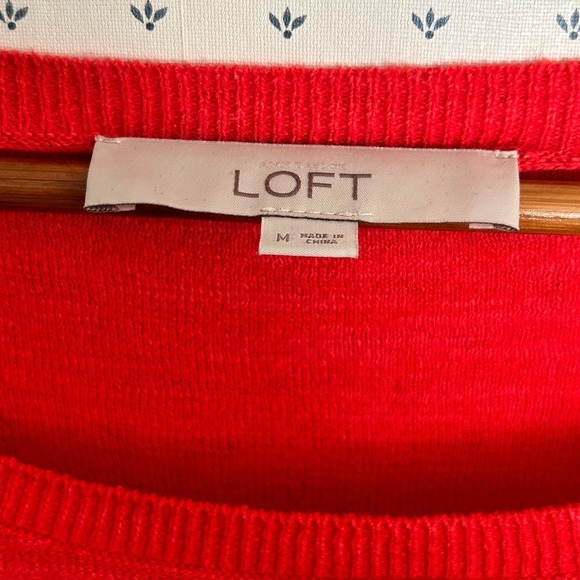 Ann Taylor LOFT Textured Knit Sweater M Coral Red - Picture 4 of 4